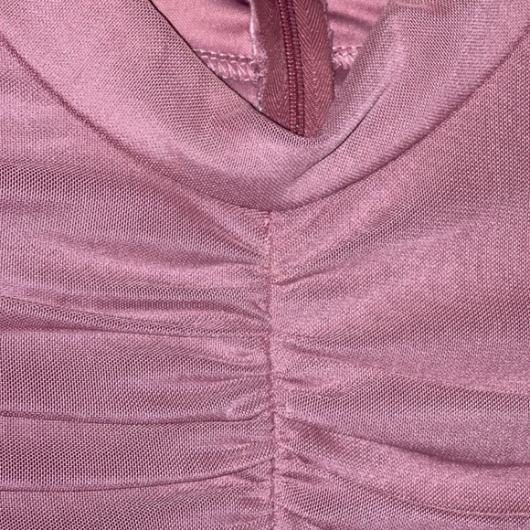 Vanessa - Picture 2 of 2